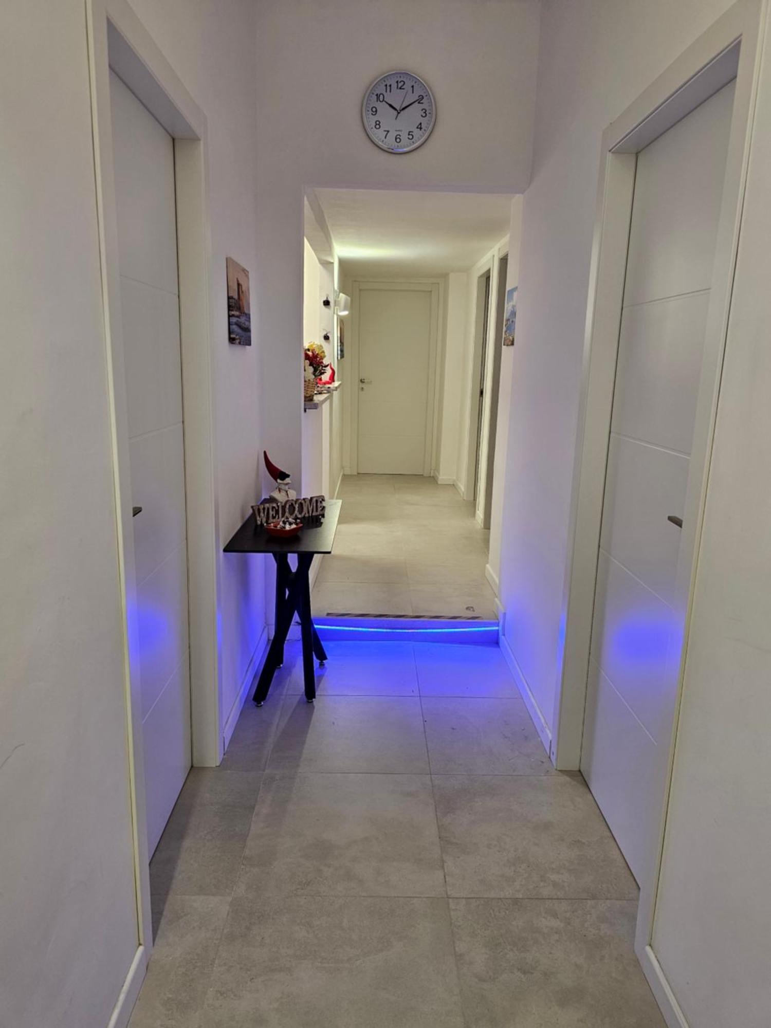 נאפולי Erminia Suite מראה חיצוני תמונה