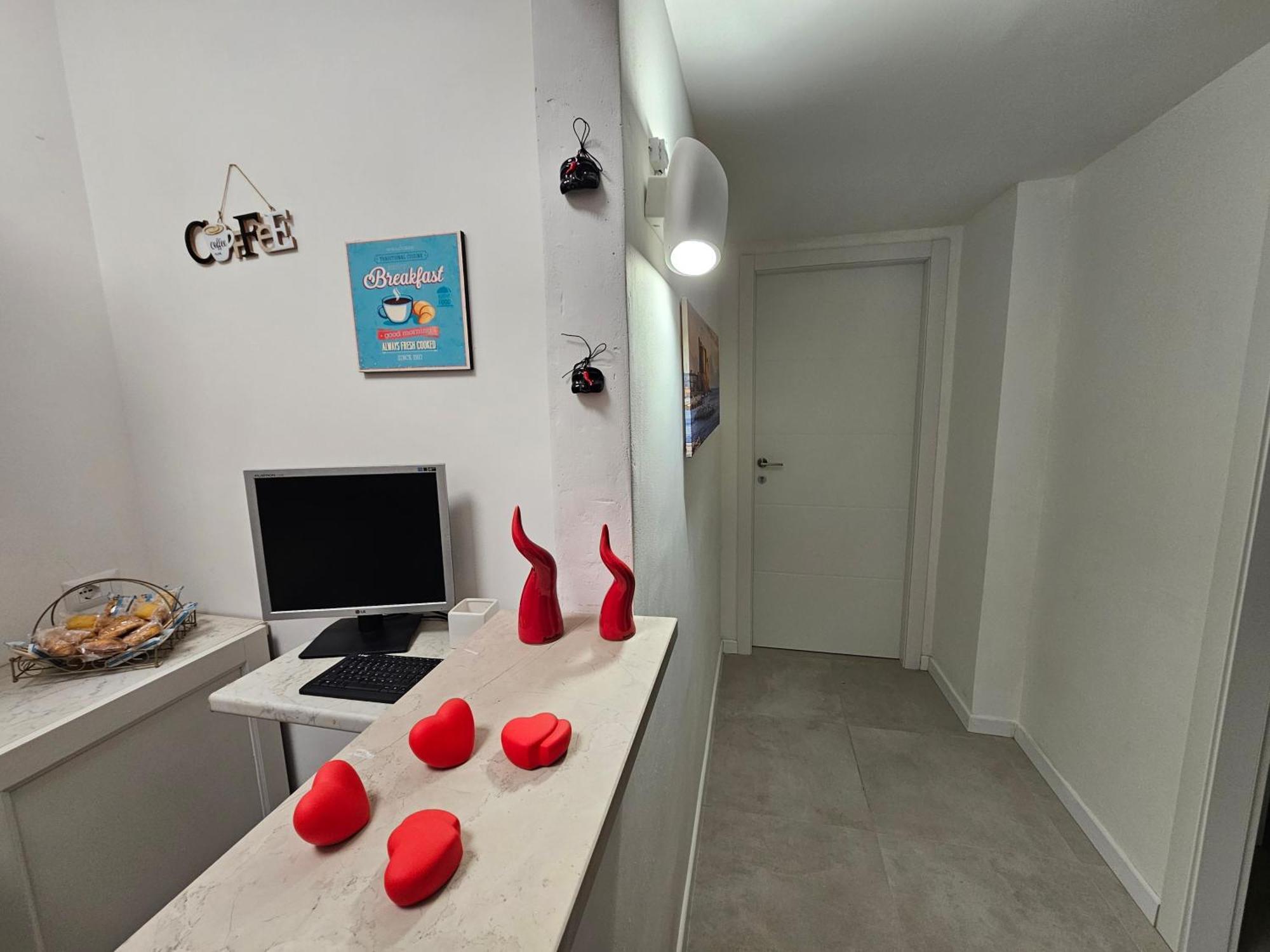 נאפולי Erminia Suite מראה חיצוני תמונה